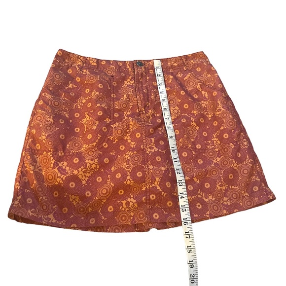 Isis skirt with shorts size 8 - Picture 6 of 7